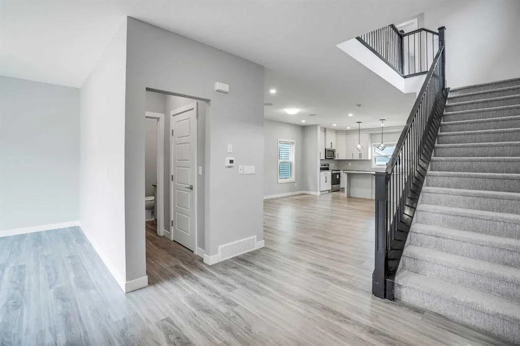 62 Midtown SW