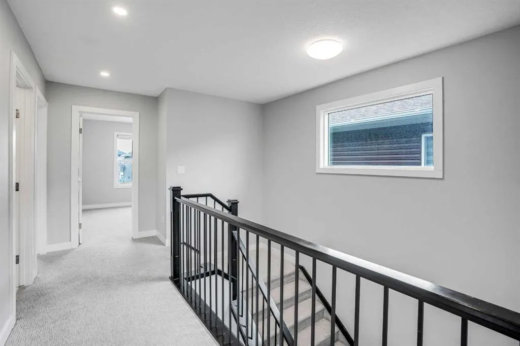 62 Midtown SW