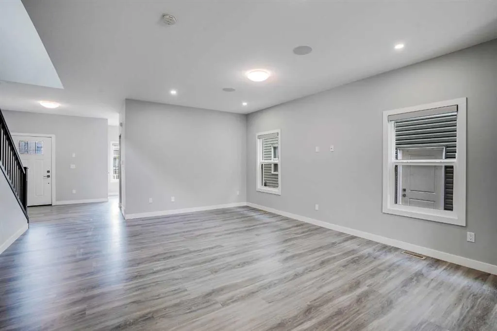62 Midtown SW