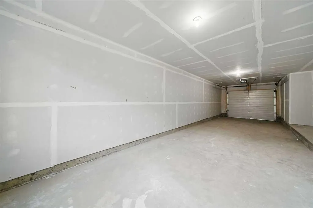 75 cornerstone Row NE, #106