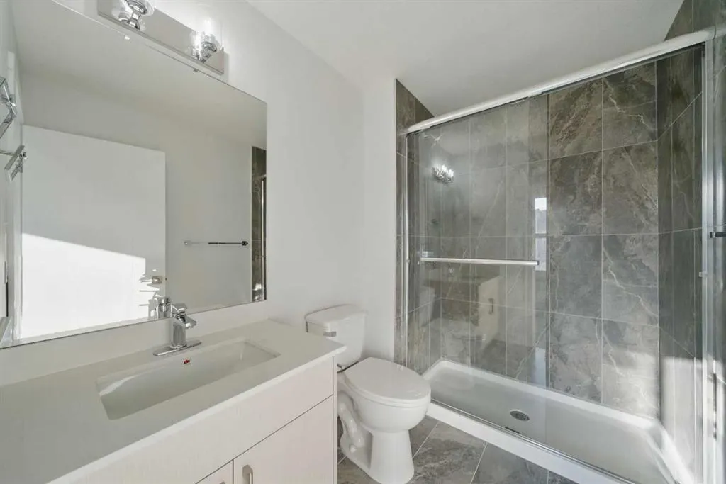 75 cornerstone Row NE, #106