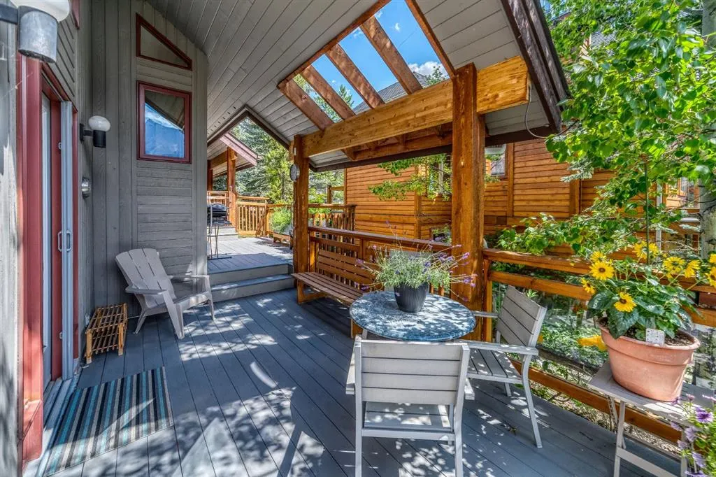221 Benchlands Terrace