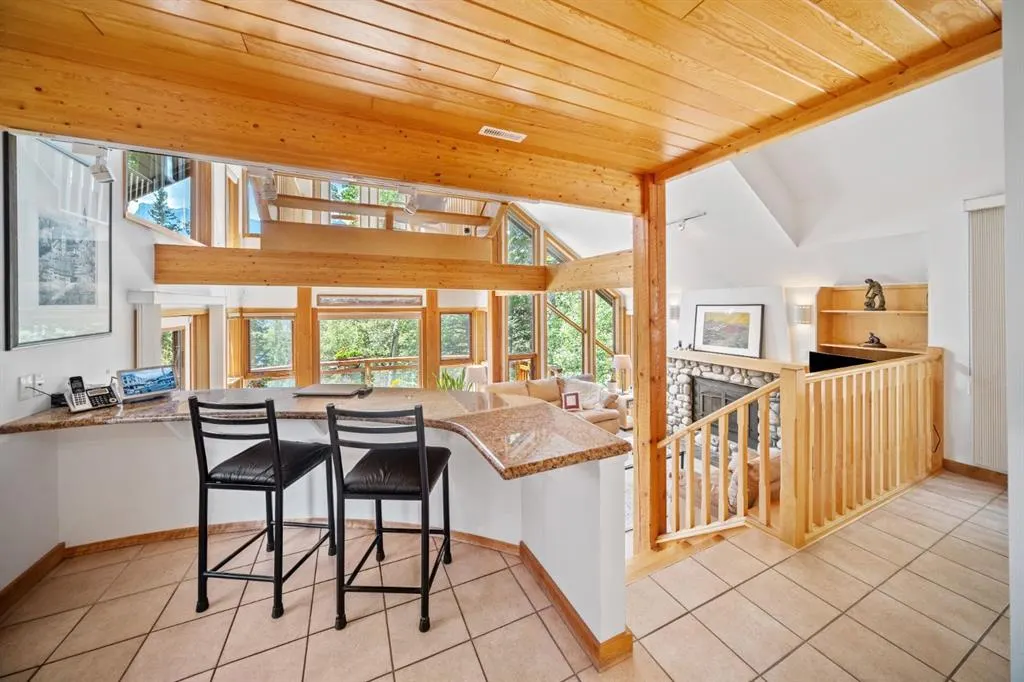 221 Benchlands Terrace
