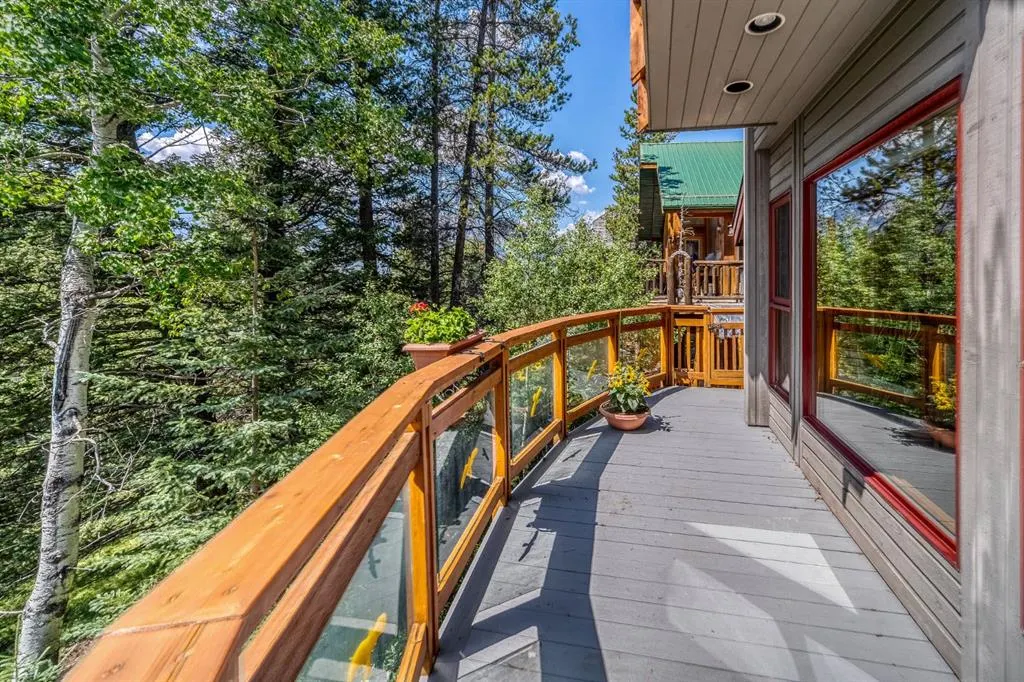 221 Benchlands Terrace