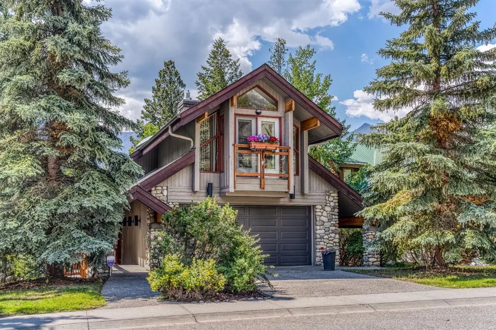 221 Benchlands Terrace