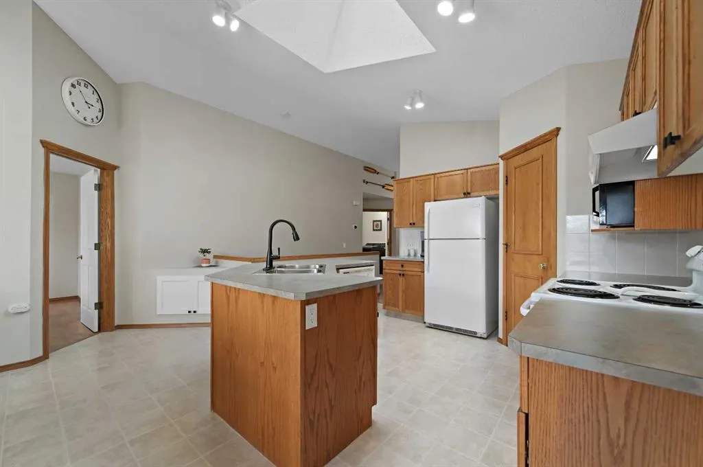 285 Mt Brewster Circle SE