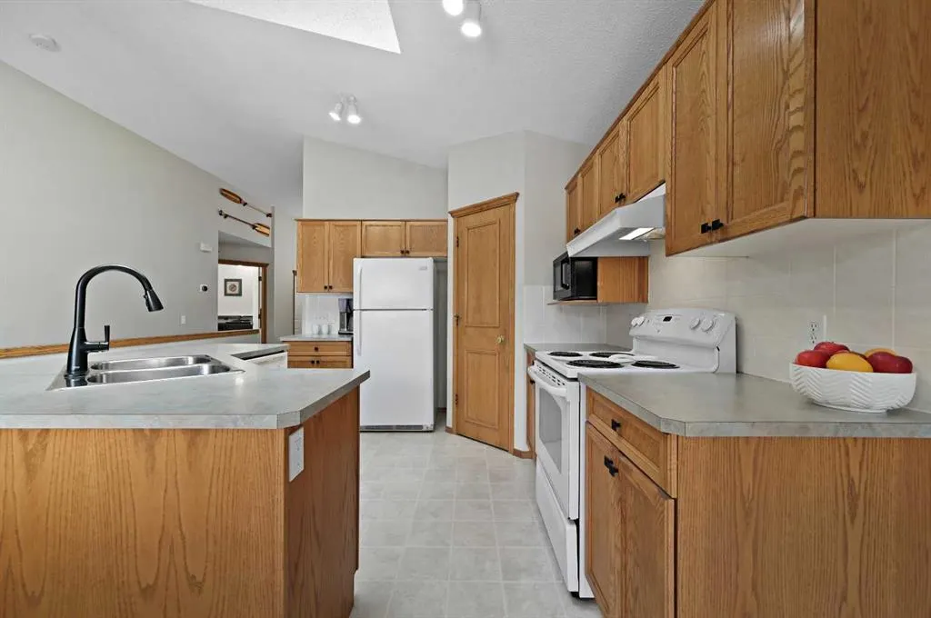 285 Mt Brewster Circle SE