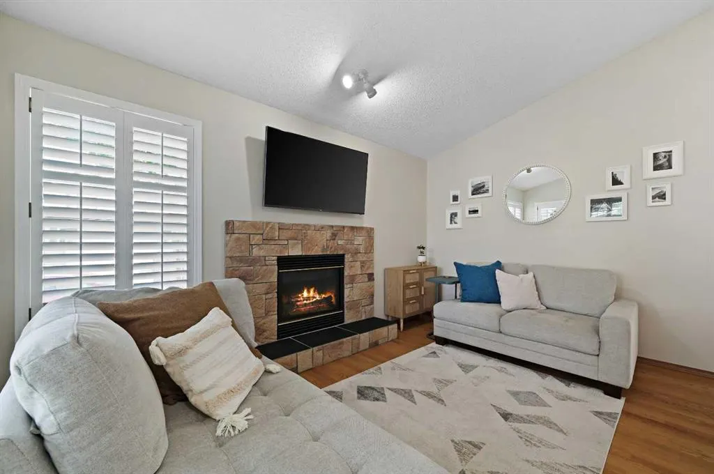 285 Mt Brewster Circle SE