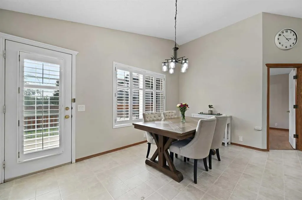 285 Mt Brewster Circle SE