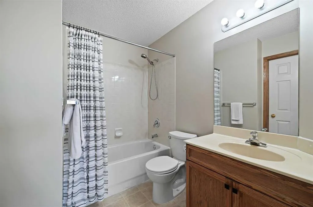 285 Mt Brewster Circle SE
