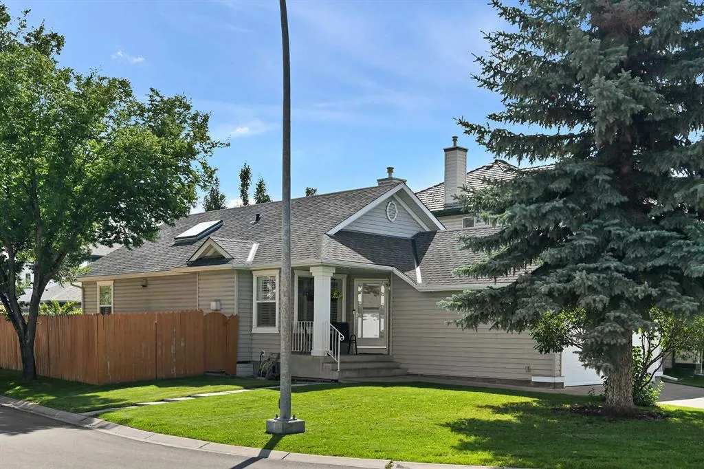 285 Mt Brewster Circle SE