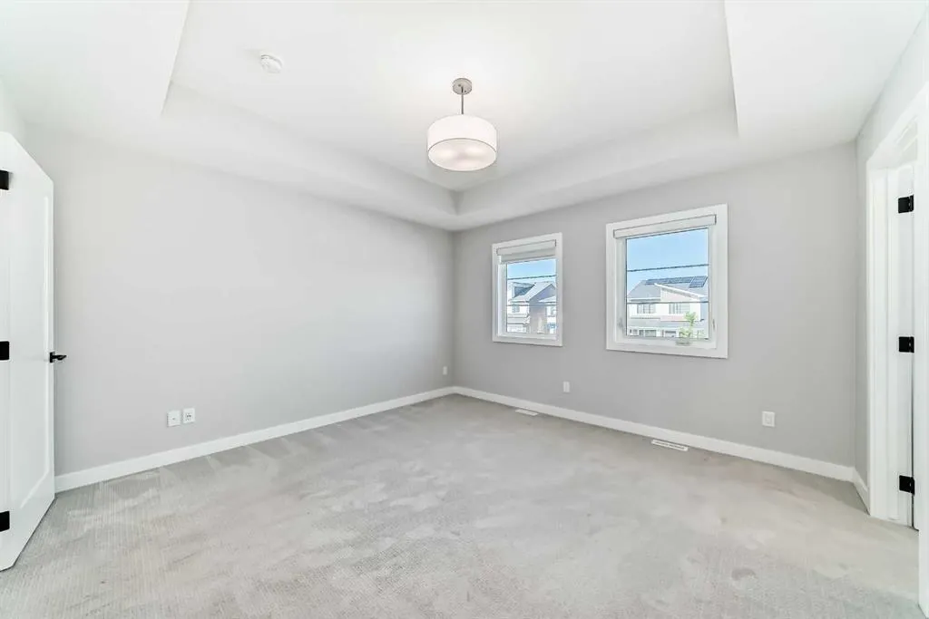 194 dawson harbour Hill