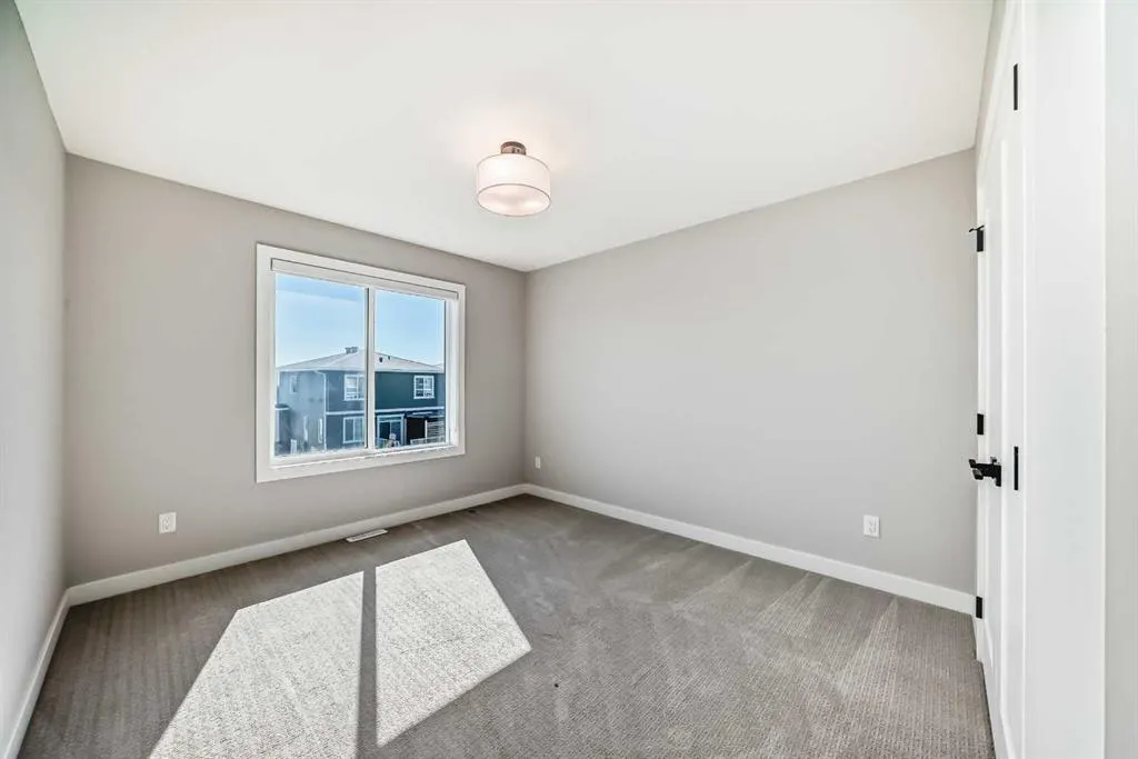 194 dawson harbour Hill