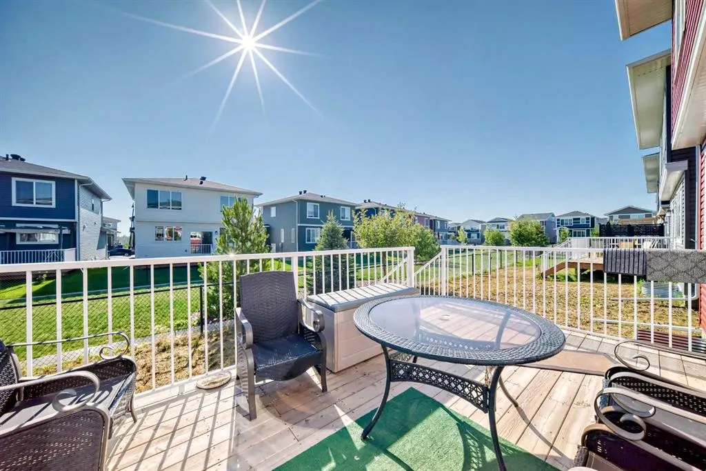 194 dawson harbour Hill