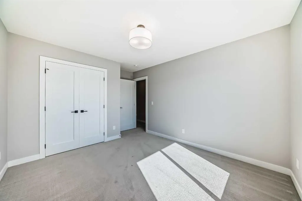 194 dawson harbour Hill