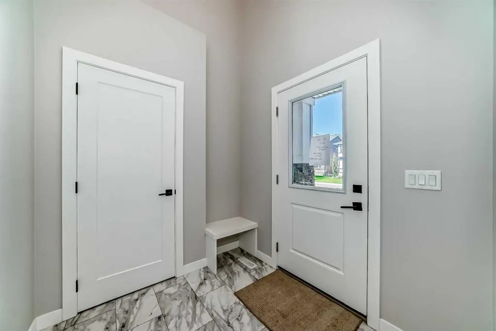 194 dawson harbour Hill