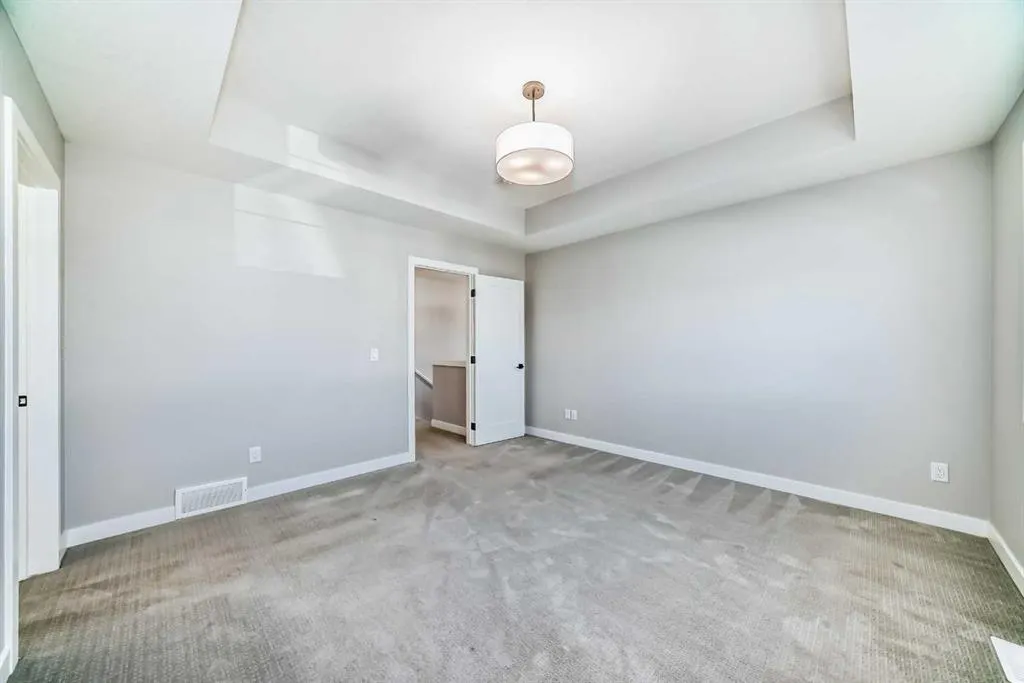 194 dawson harbour Hill