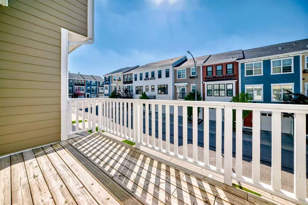 84 Sherwood Row NW