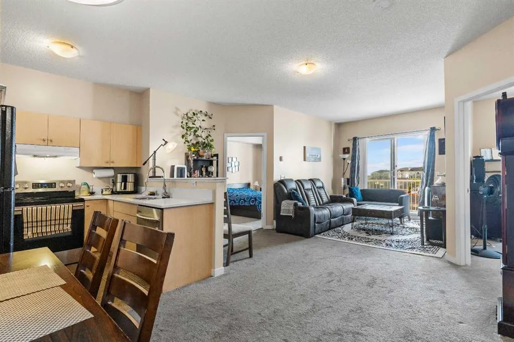 1140 Taradale Drive NE, #1404