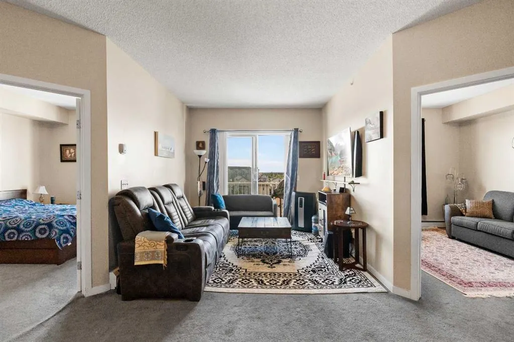 1140 Taradale Drive NE, #1404