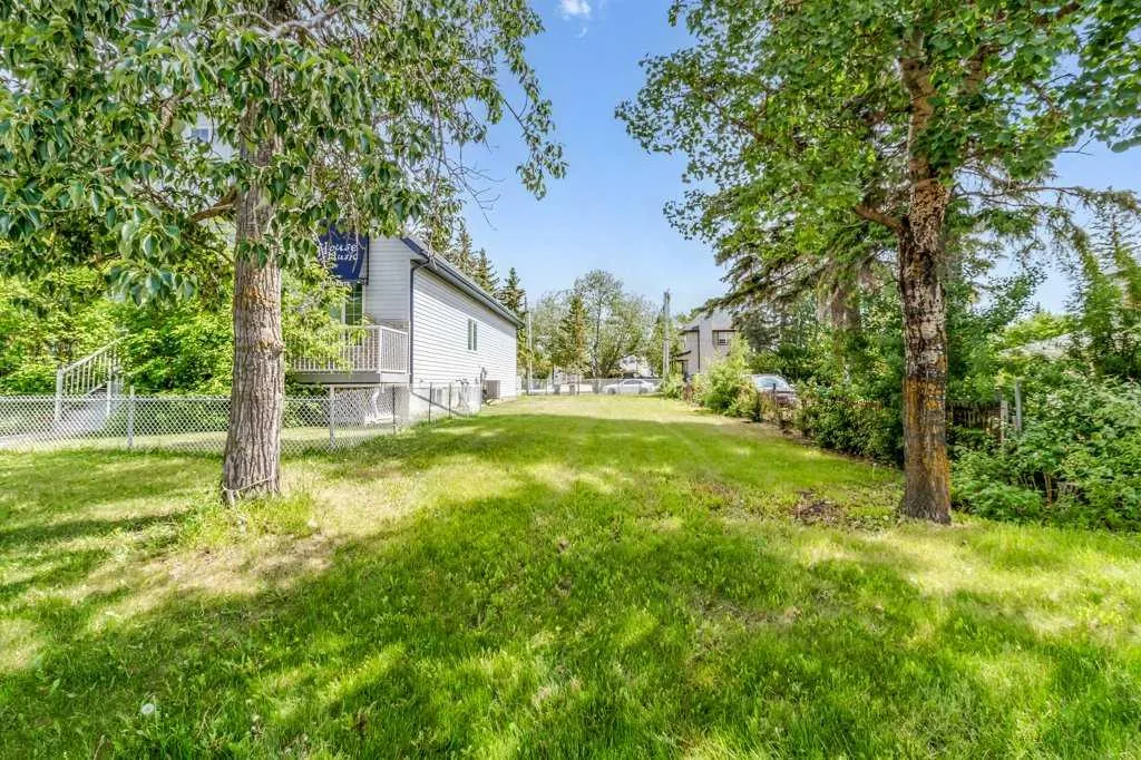 4003 Lakeshore Drive