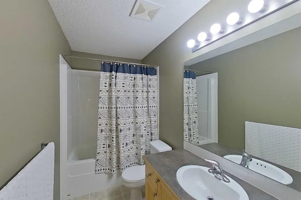 89 Mckenzie Towne Drive SE