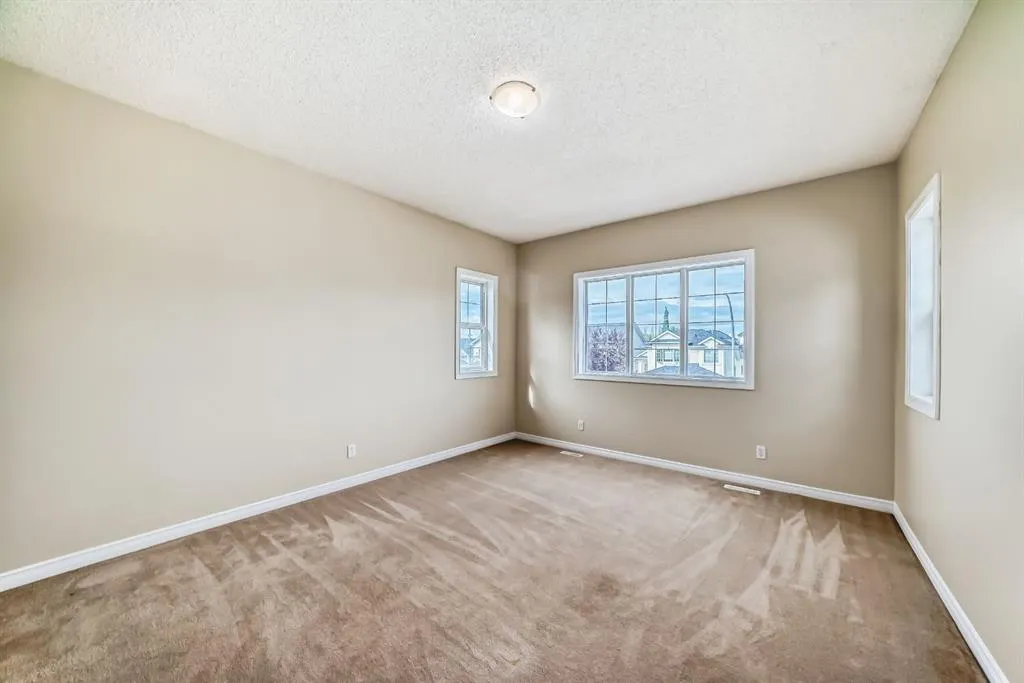241 Covewood Circle NE