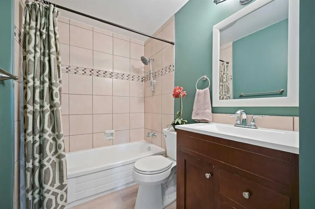 2323 Oakmoor Drive SW, #27