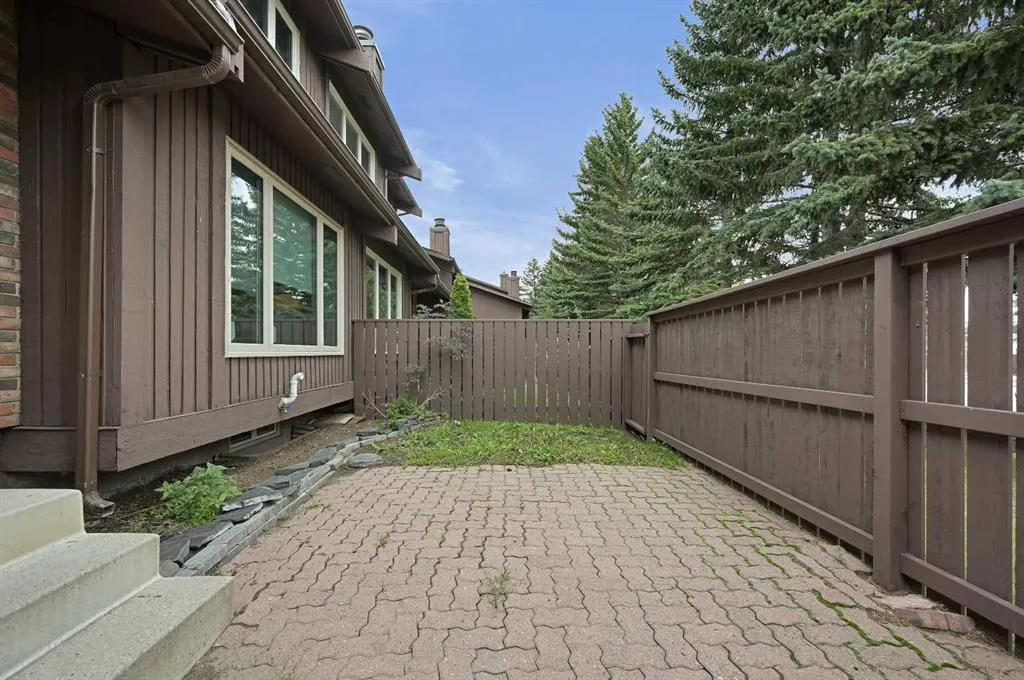 2323 Oakmoor Drive SW, #27