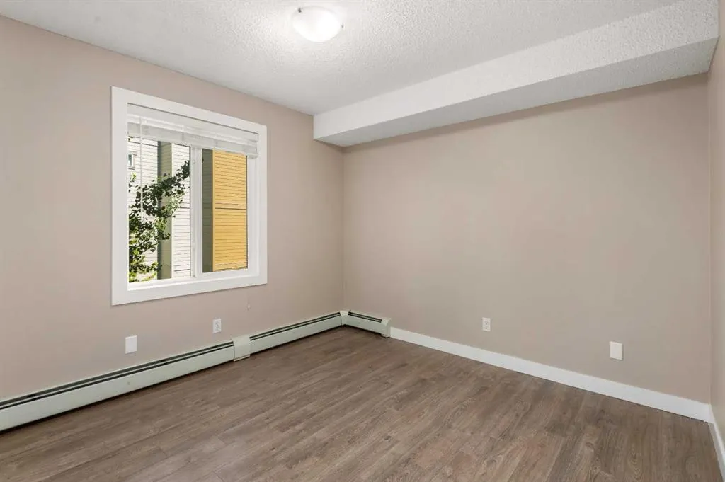 304 Mackenzie Way SW, #8225