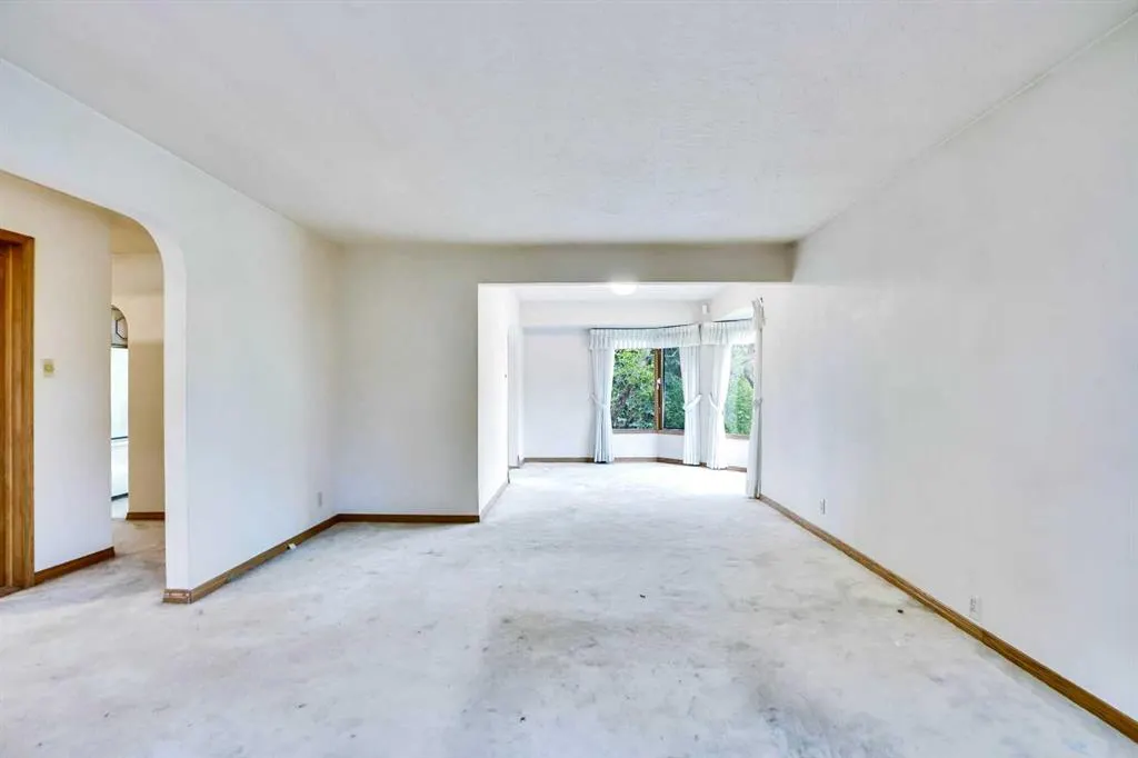 1956 Kelwood Drive SW