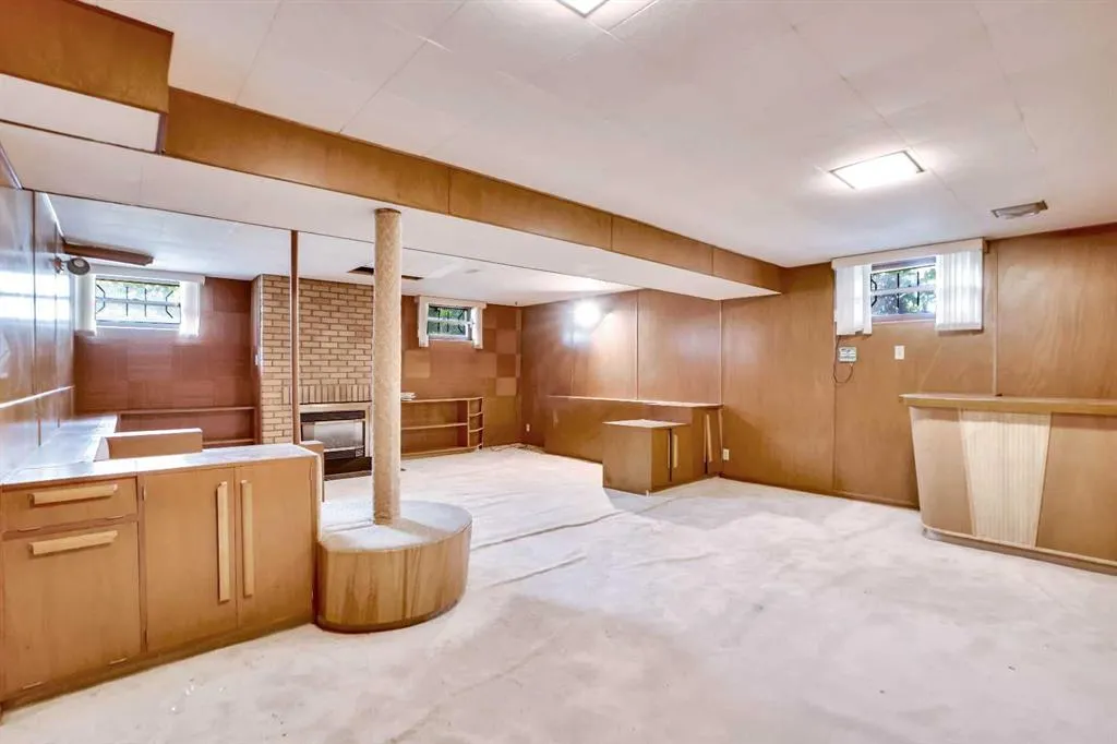 1956 Kelwood Drive SW