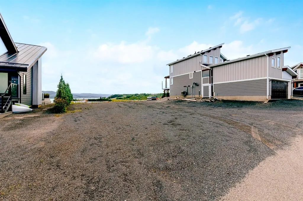 407 Cottage Club Grove