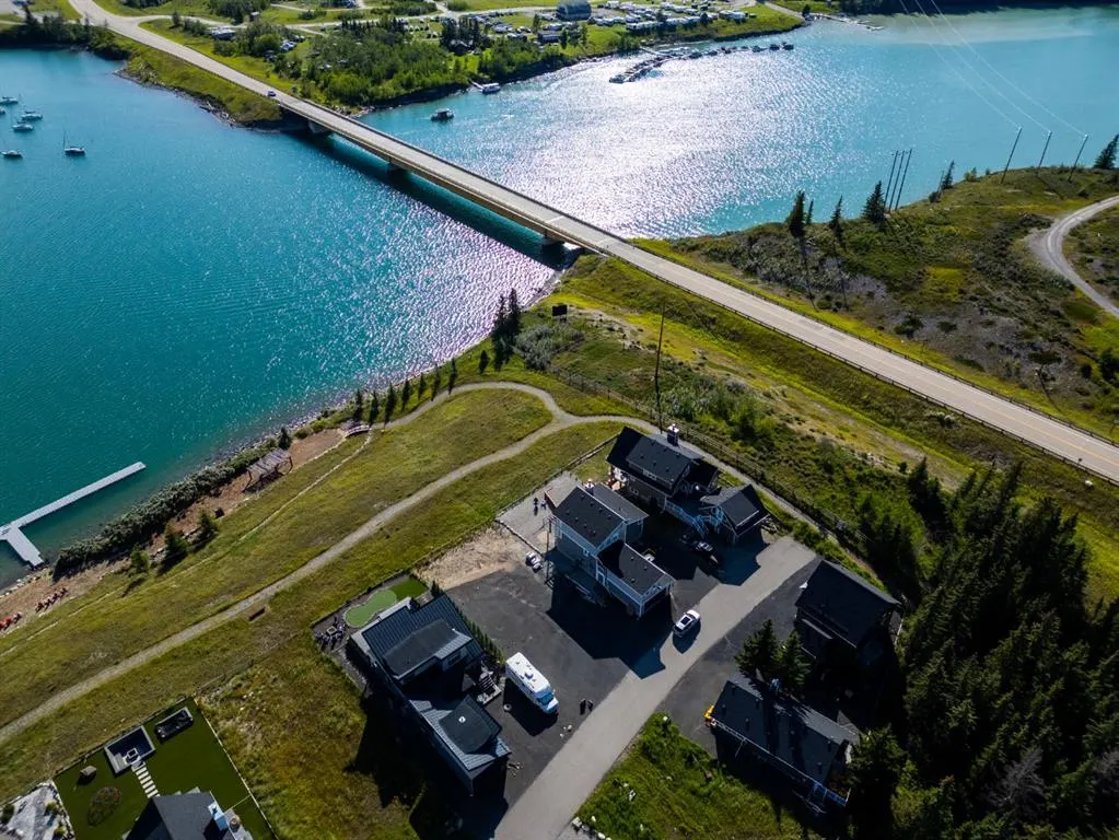 407 Cottage Club Grove