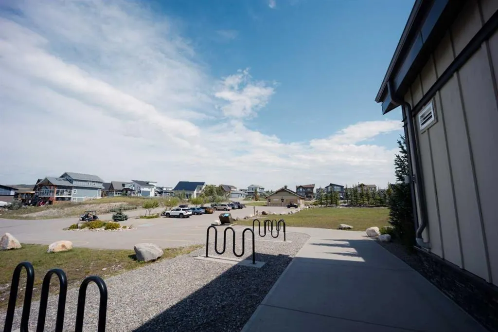 236 Cottage Club Crescent