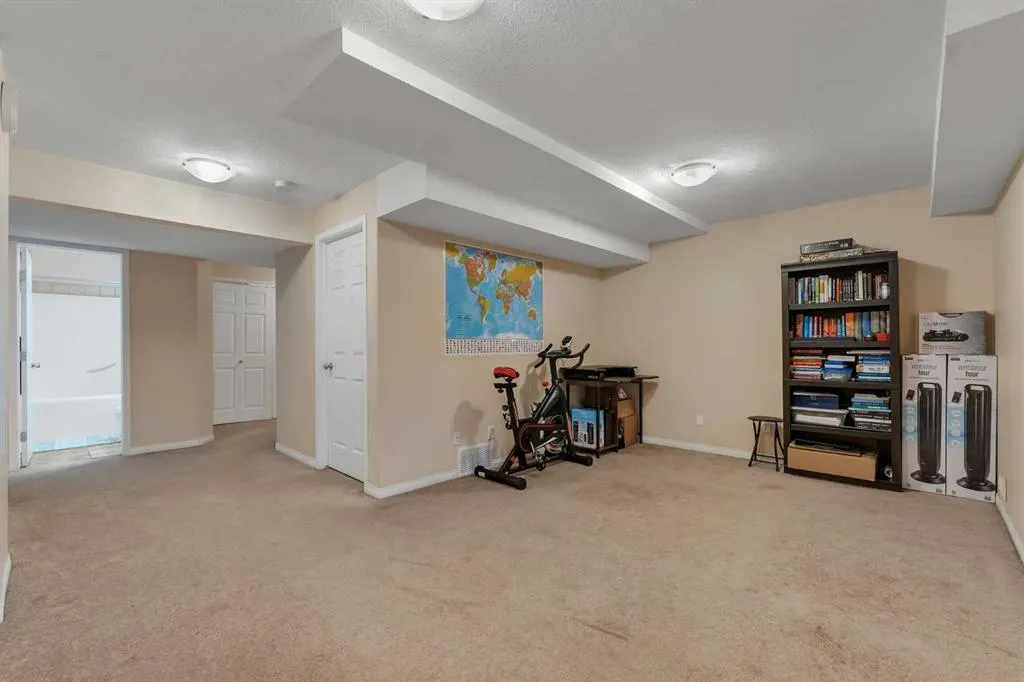 111 Tarawood Lane NE, #351