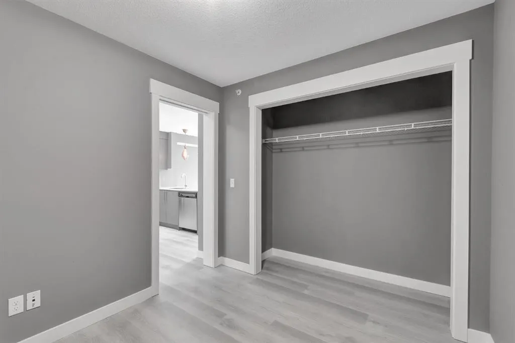 302 Skyview Ranch Drive NE, #6407