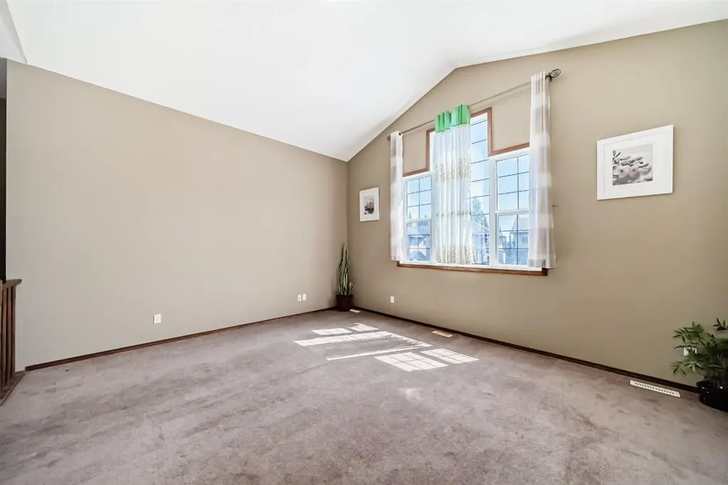 10 Cranwell Square SE