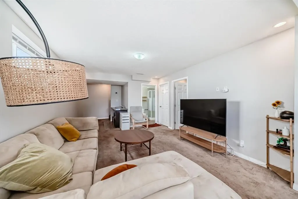 10 Cranwell Square SE