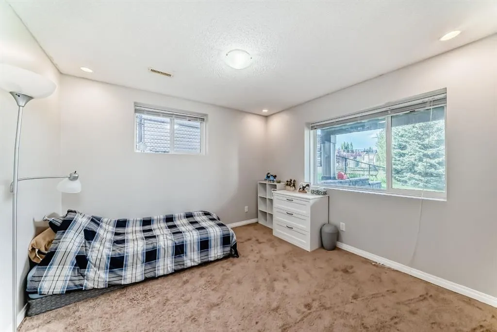 10 Cranwell Square SE