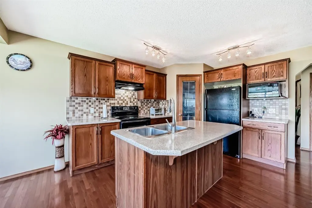 10 Cranwell Square SE