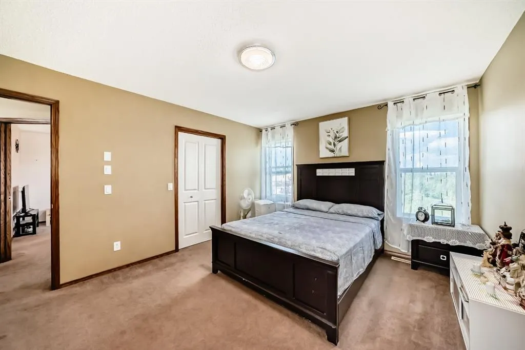 10 Cranwell Square SE
