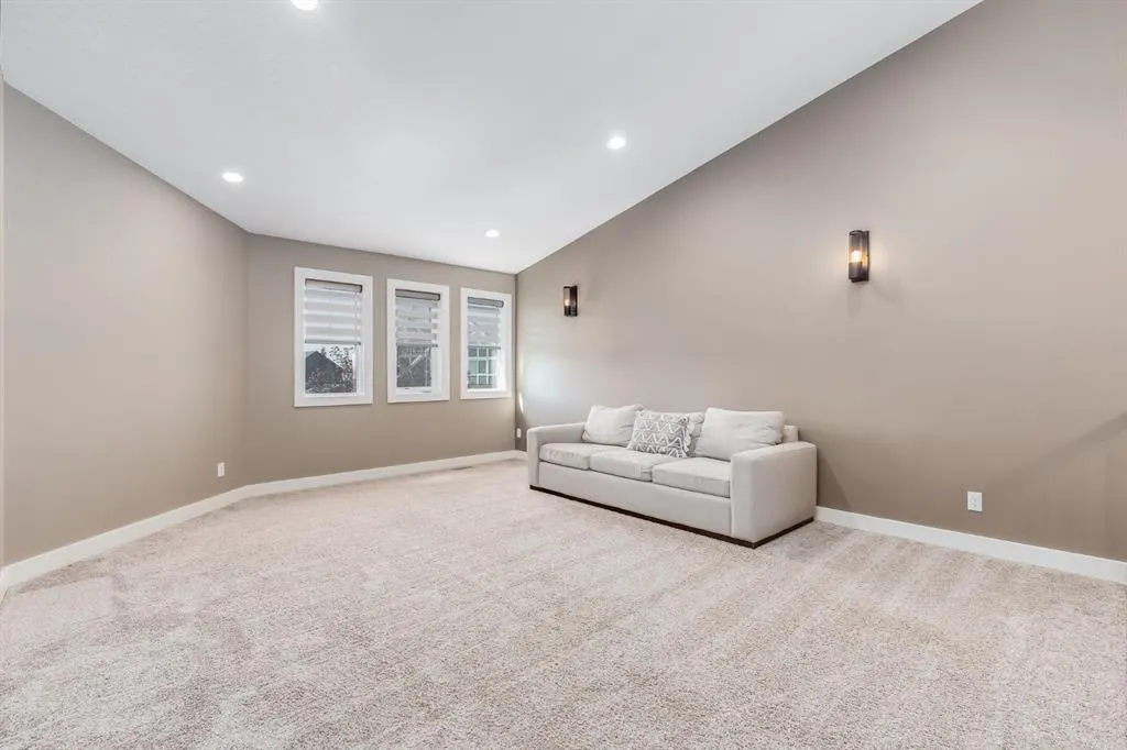 111 Cooperstown Place SW