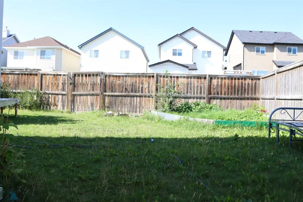 266 Martha's Manor NE