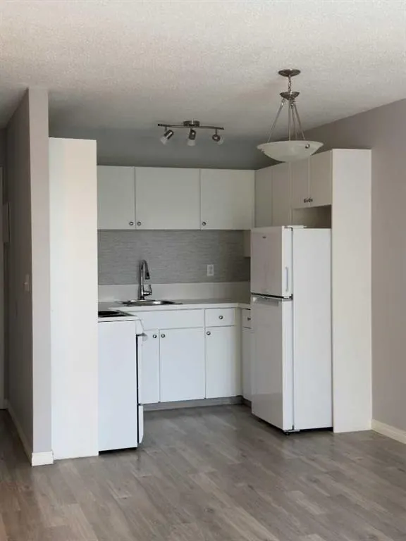 5601 Dalton Drive NW, #406C