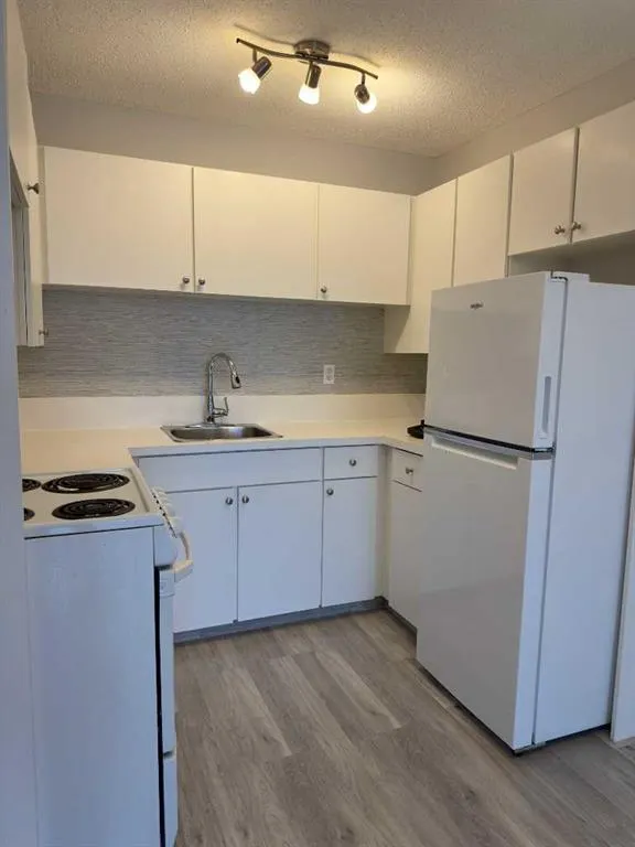 5601 Dalton Drive NW, #406C