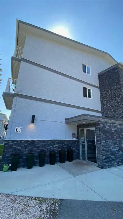 5601 Dalton Drive NW, #406C
