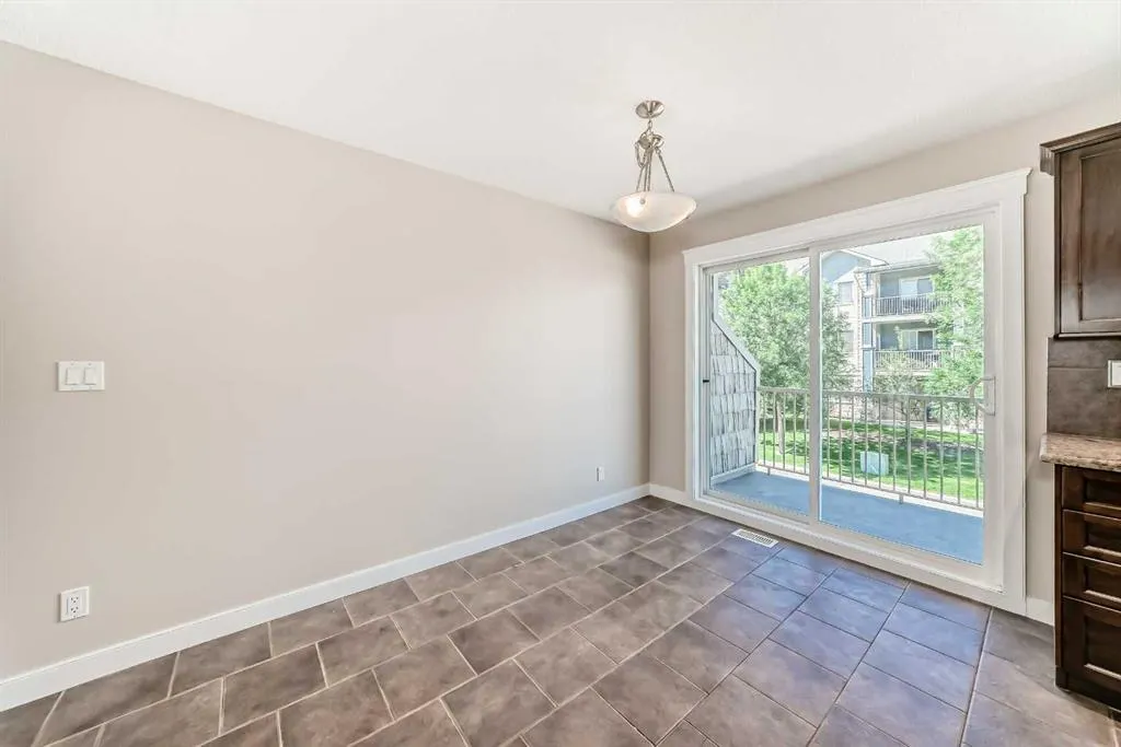 2370 Bayside Road SW, #7012