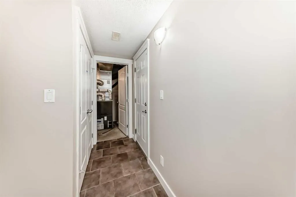 2370 Bayside Road SW, #7012