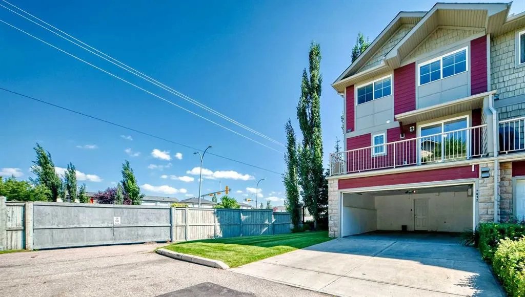 2370 Bayside Road SW, #7012